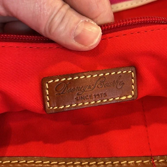 🆕DOONEY & BOURKE Shopper TOTE-Cloth w/Leather Handles-Key clasp inside - Picture 12 of 12